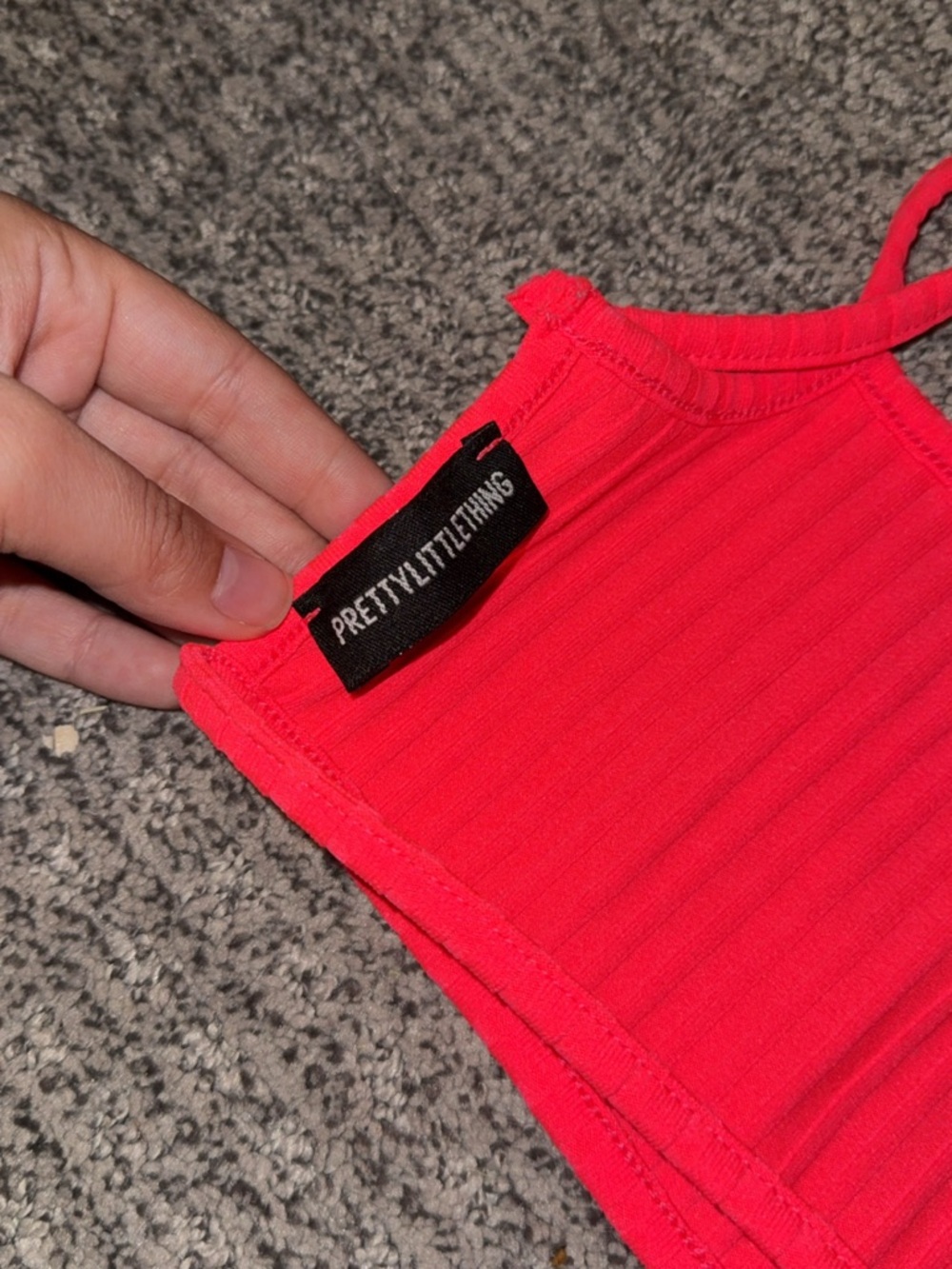 PrettyLittleThing Hot Pink Ribbed Cropped Tank - Picture 3 of 3